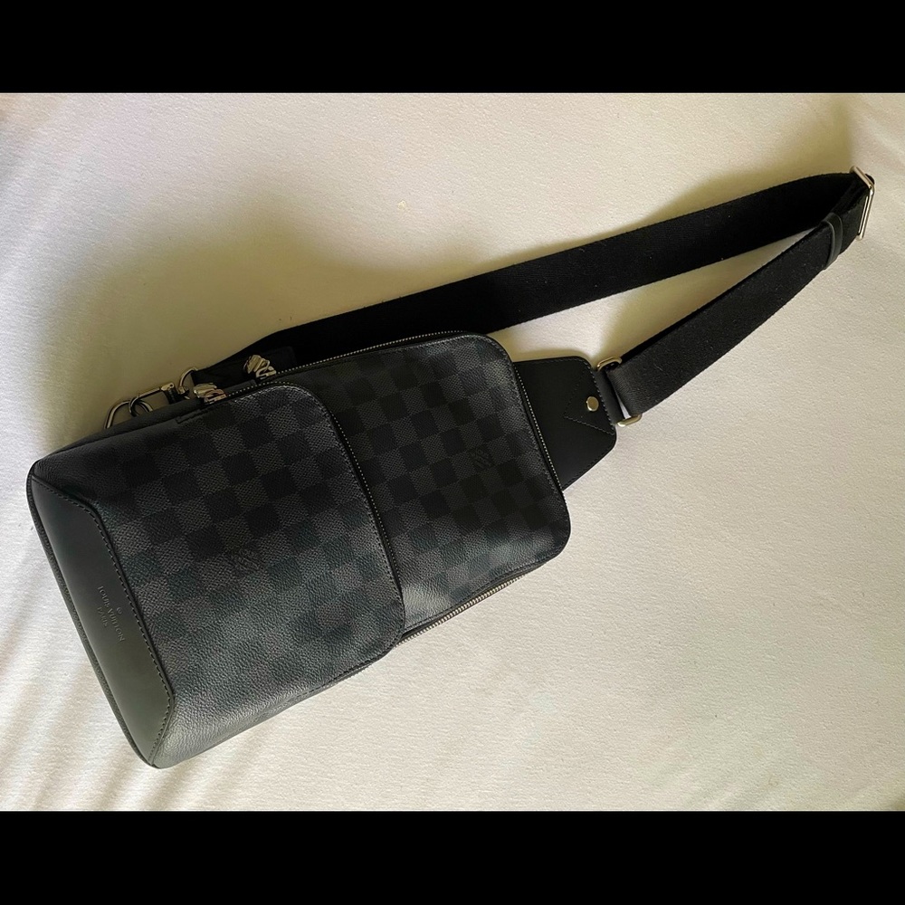 Louis Vuitton Damier Graphite Avenue Sling backpack